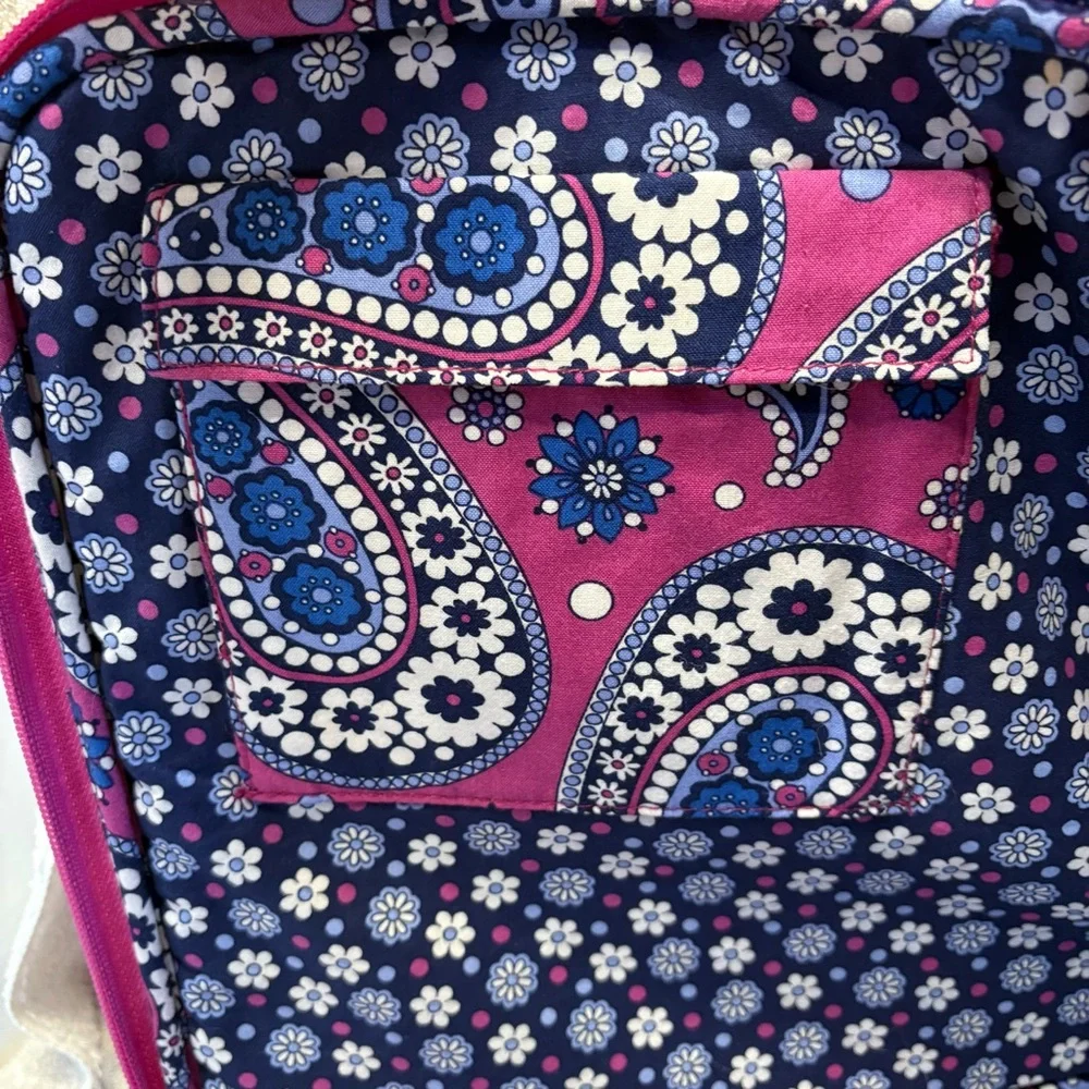 Vera Bradley Boysenberry Pink Paisley Quilted Carrying Case Sleeve 17” Laptop